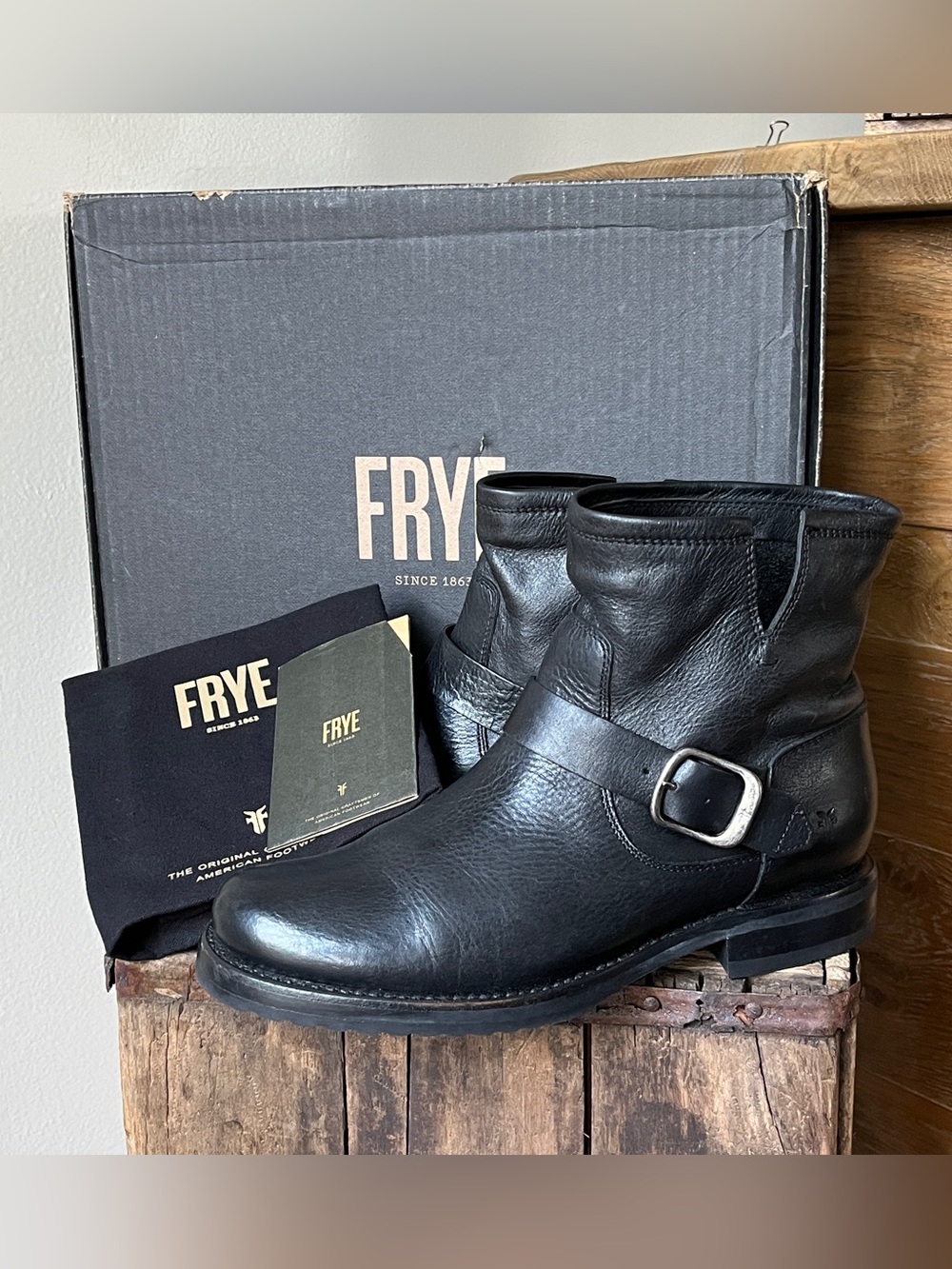 New Frye Veronica Bootie Black Leather Moto Ankle Boots Womens Size 9